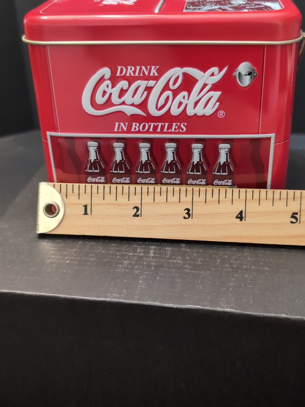 Coca Cola Tin Replica Of A Vintage Ice Chest. - Picture 5 of 8